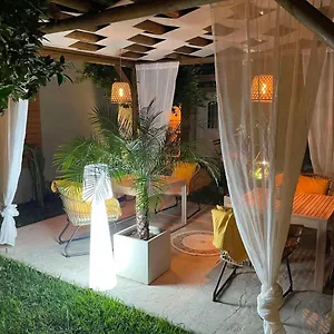 Elegant , Αργοστόλι Ελλάδα