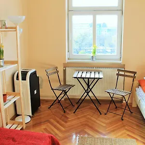 buradan rezervasyon yapın
