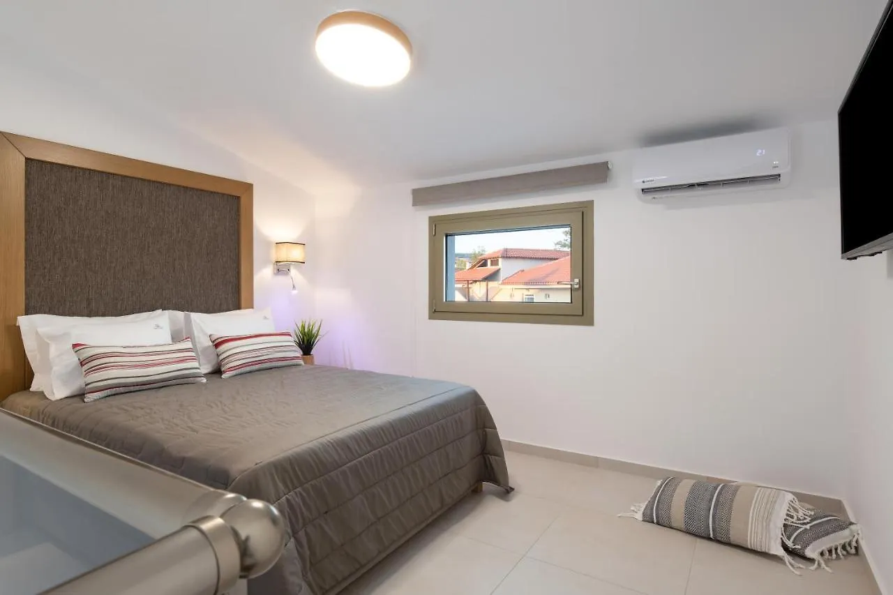 Imagine Luxury Suites Nikiti  Greece